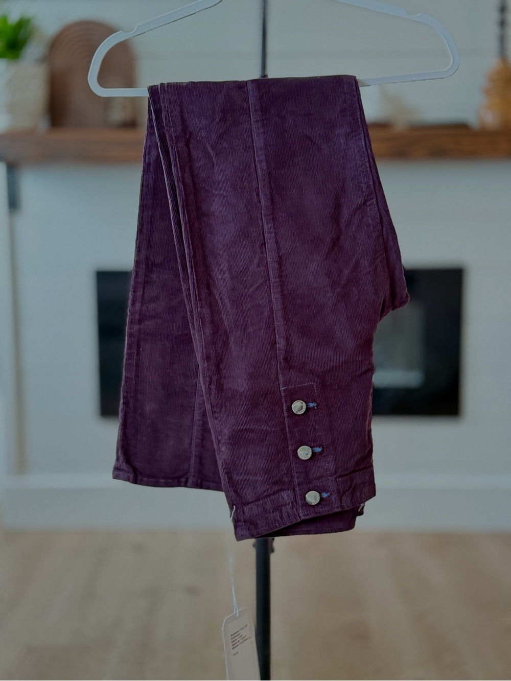 Fidelity Straight-Leg Corduroy Pants in Plum